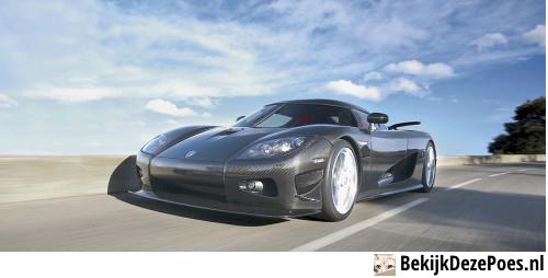 5. Koenigsegg CCXR - 402 km/h